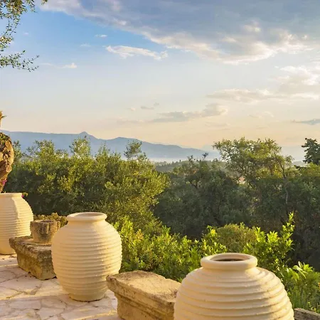 Villa Paleopetres La Chataigne - Private Pool - Sea Views - Corfu Town - *